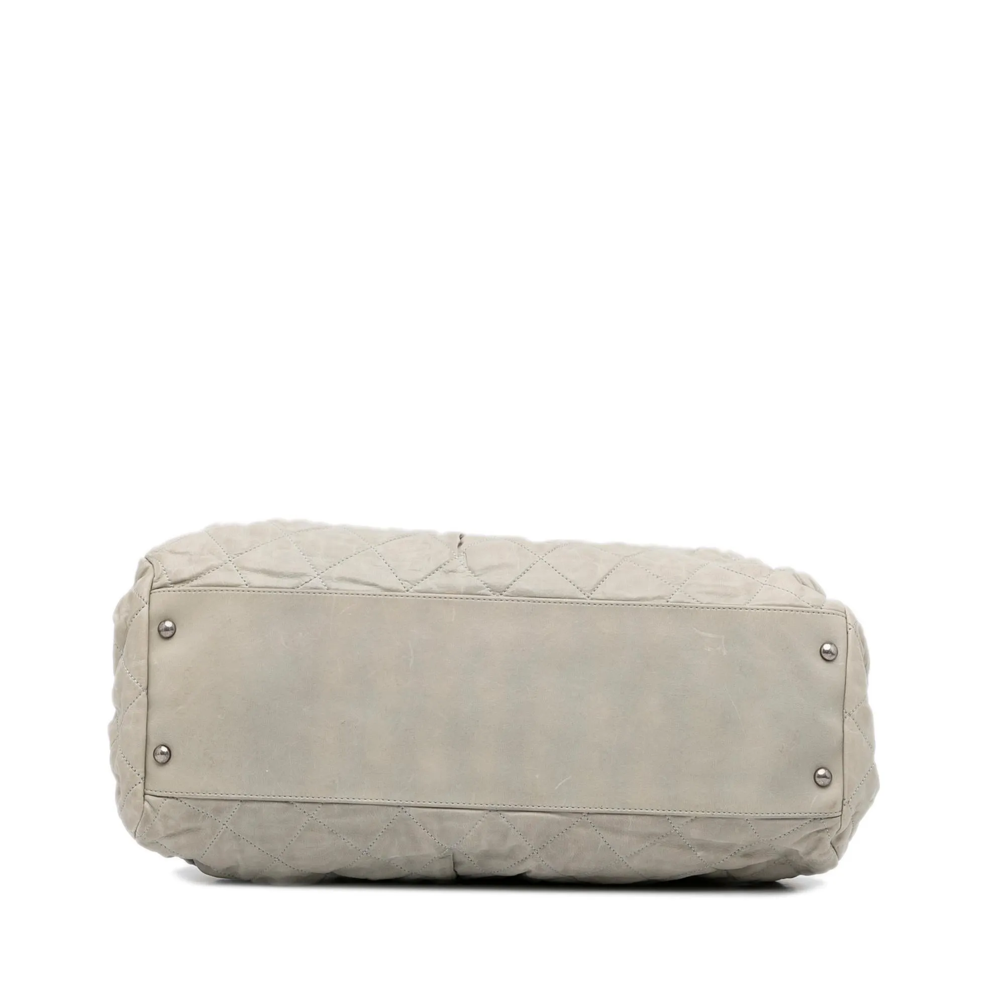Chanel Chic Quilt Bowling Bag (SHG-YwcBmu)