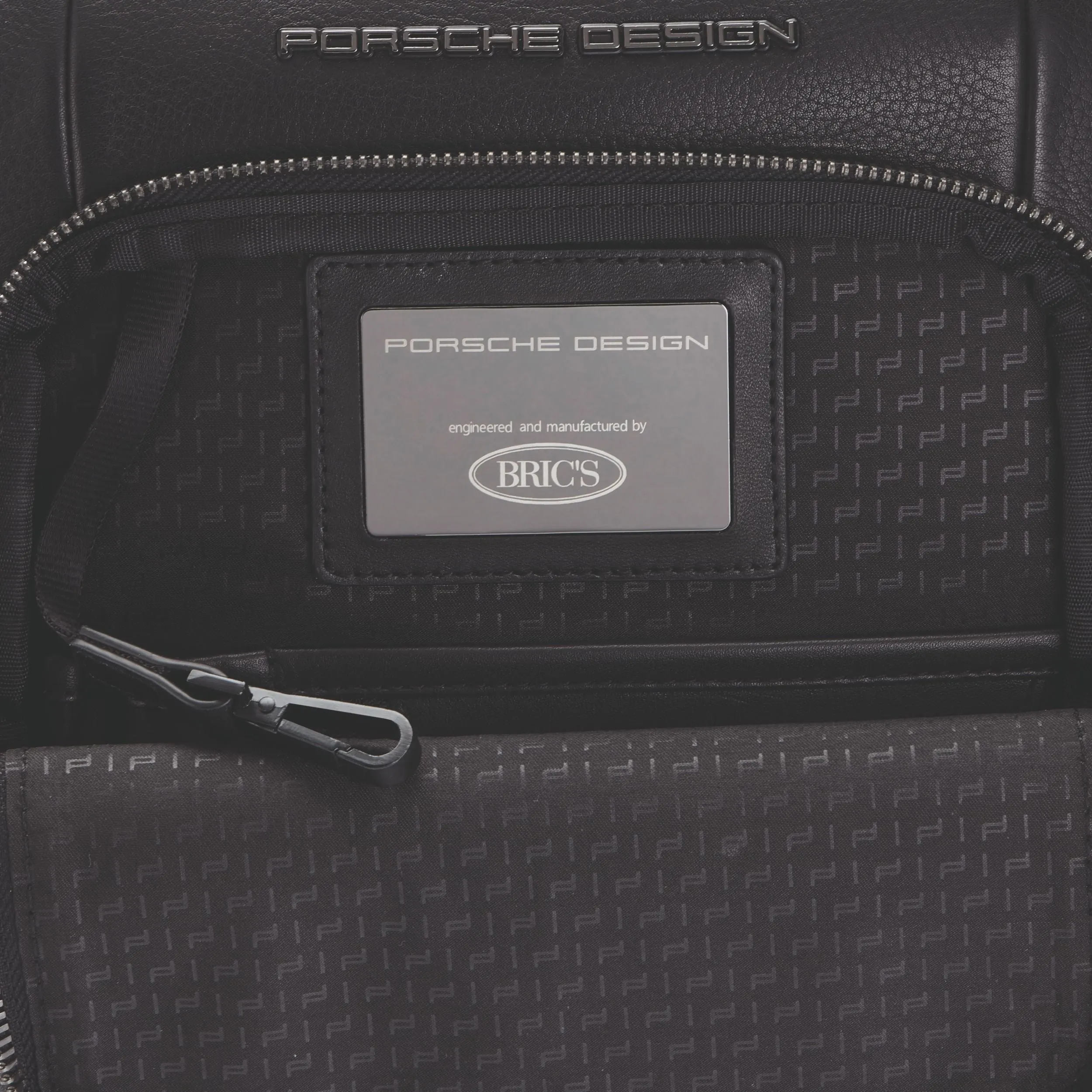 PD Roadster Leather Shoulderbag by BRIC’S