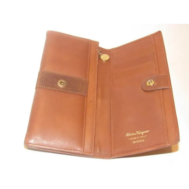 Salvatore Ferragamo Chestnut Brown Smooth Leather Vintage Wallet