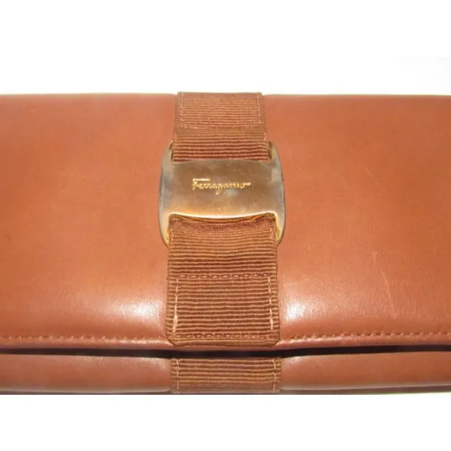 Salvatore Ferragamo Chestnut Brown Smooth Leather Vintage Wallet